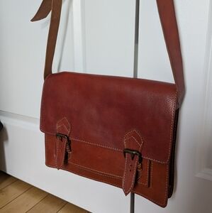 Classic Brown Leather Messenger Bag